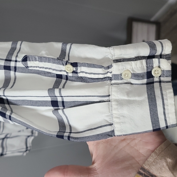 A New Day Plaid Any Day Top - Picture 9 of 11